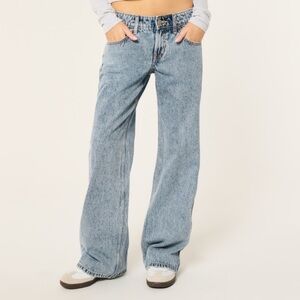 Hollister medium wash low rise baggy jeans